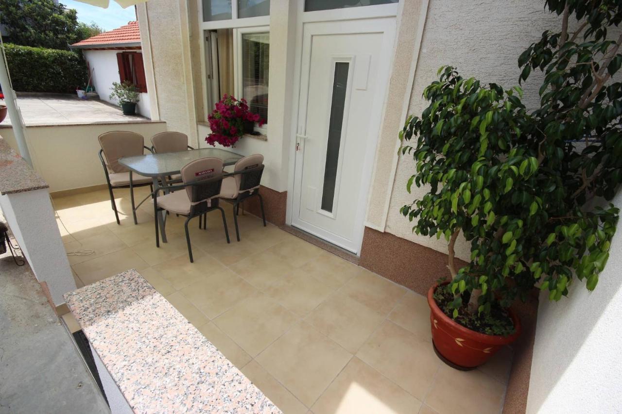 Family Apartment Mirela Borik Задар Екстериор снимка
