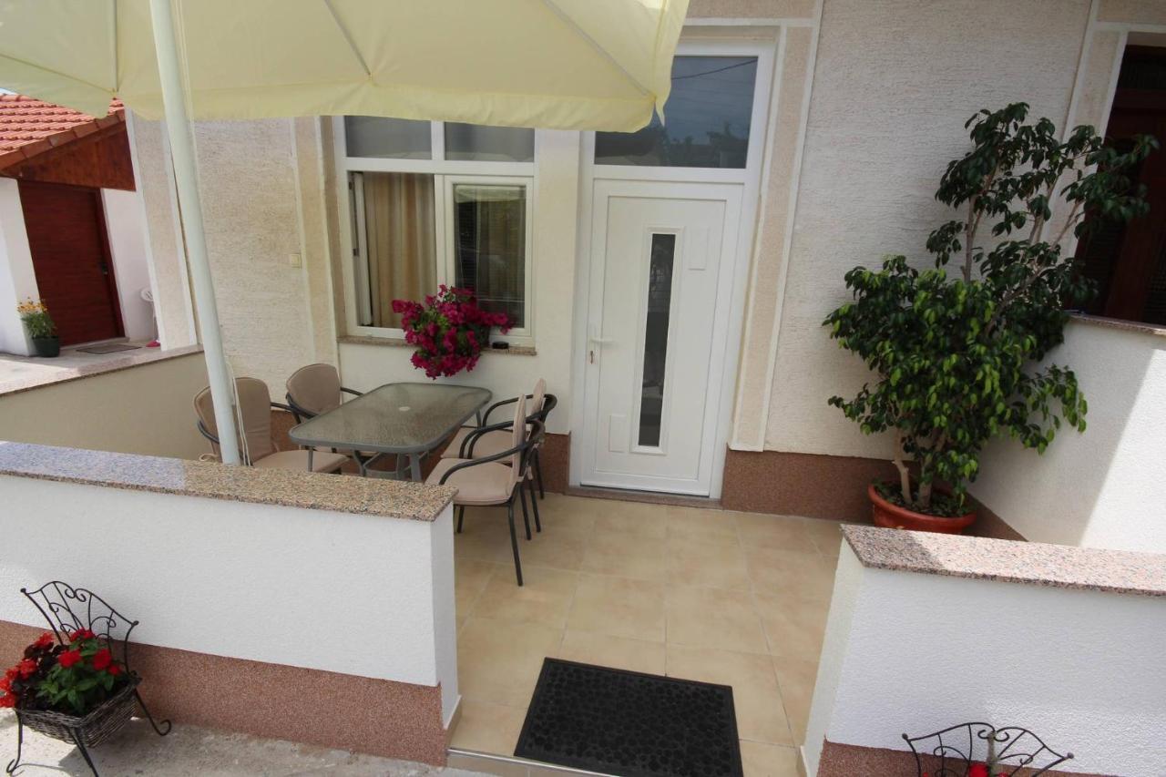 Family Apartment Mirela Borik Задар Екстериор снимка
